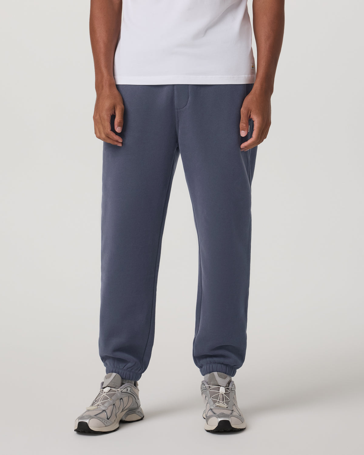 Vuori Seaside Sweatpant 28" Men's Relaxed Fit Azure Sweatpant