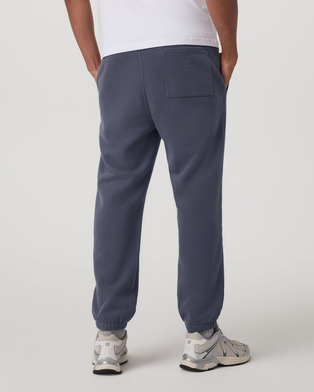 Vuori Seaside Sweatpant 28" Men's Relaxed Fit Azure Sweatpant