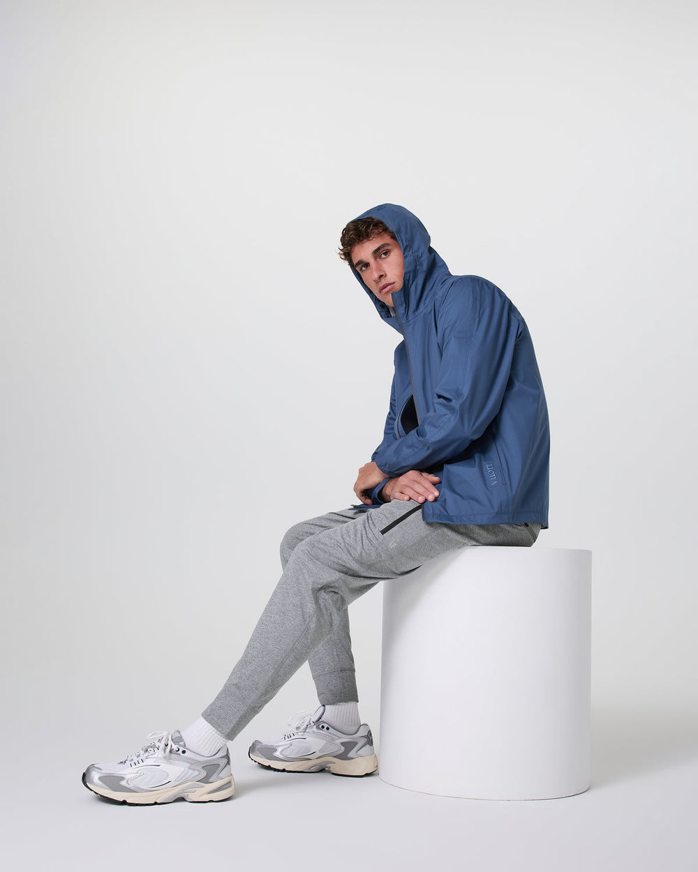 Vuori Sunday Performance Jogger Grey Heather