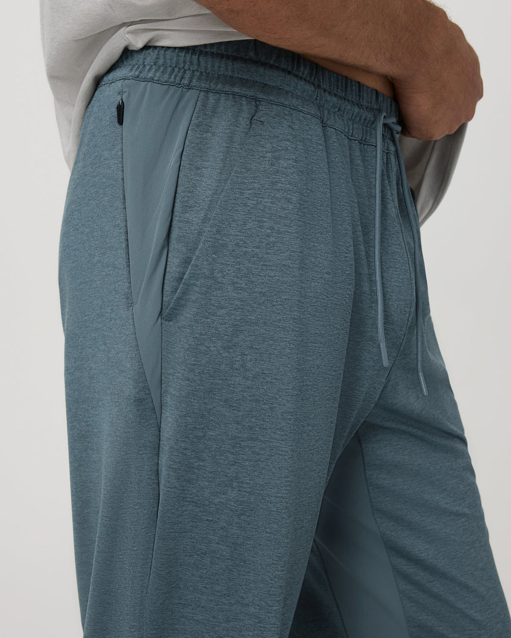 Vuori Men's Sunday Performance Track Pant 30" Blue Sea Heather| Vuori