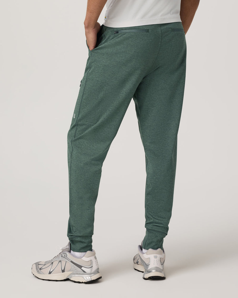 Vuori Men's Sunday Performance Jogger 28" Agate Green Heather