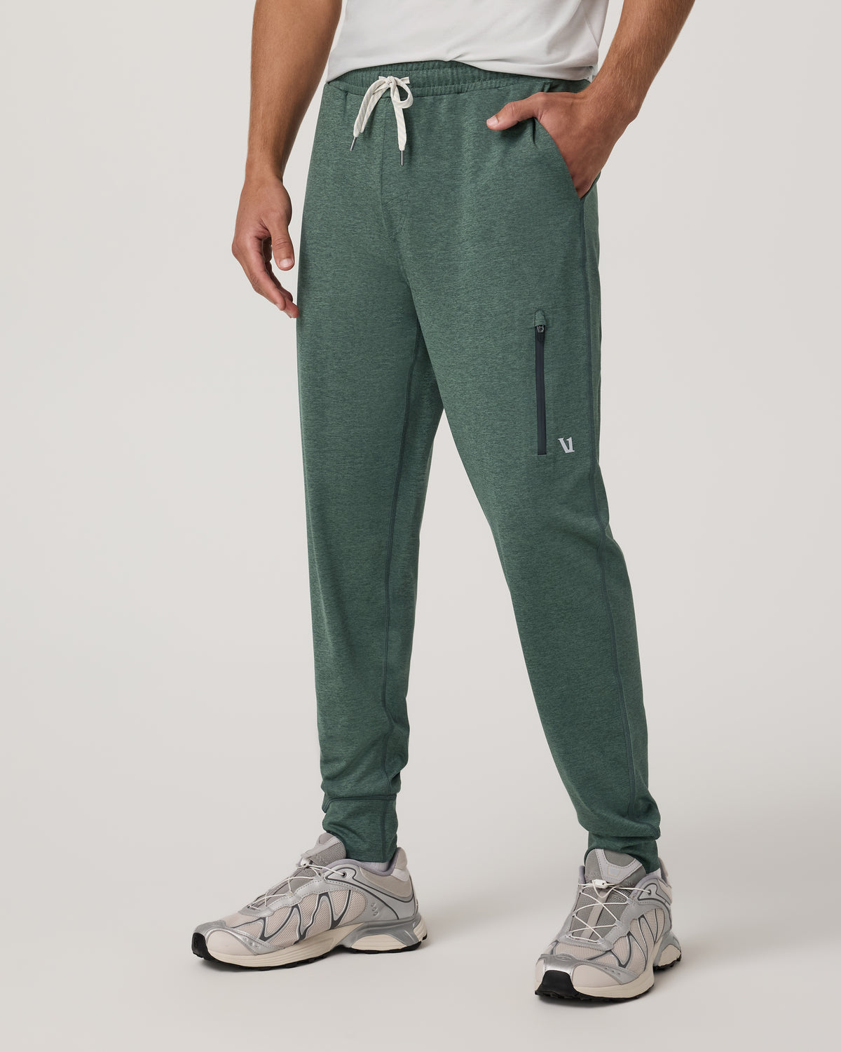 Vuori Men's Sunday Performance Jogger 28" Agate Green Heather