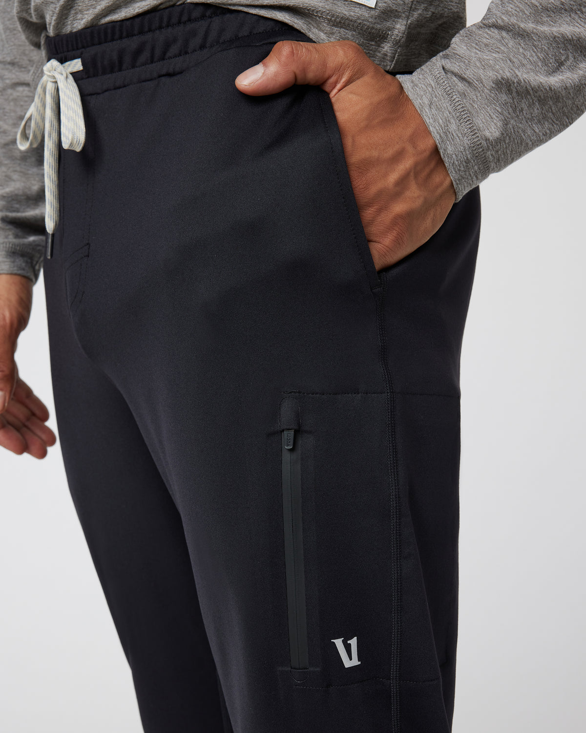 Vuori Sunday Performance Jogger 30" Black