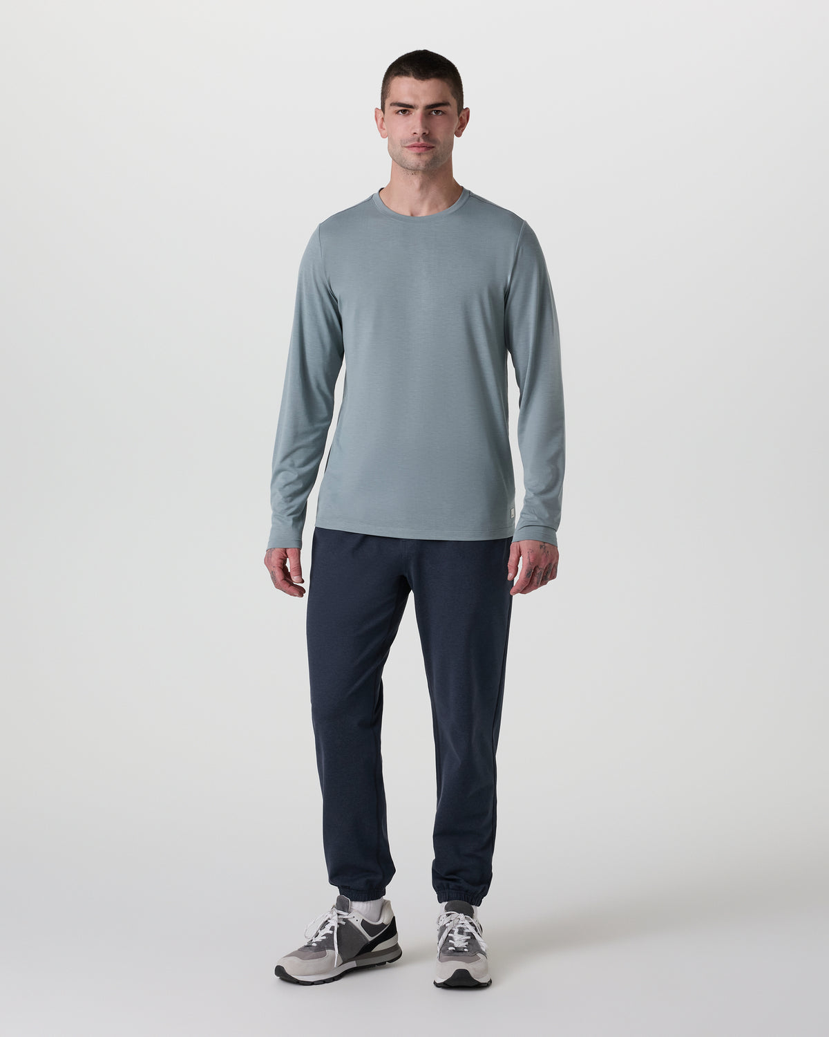 Vuori Coronado Performance Sweatpant Classic 28" Midnight Heather