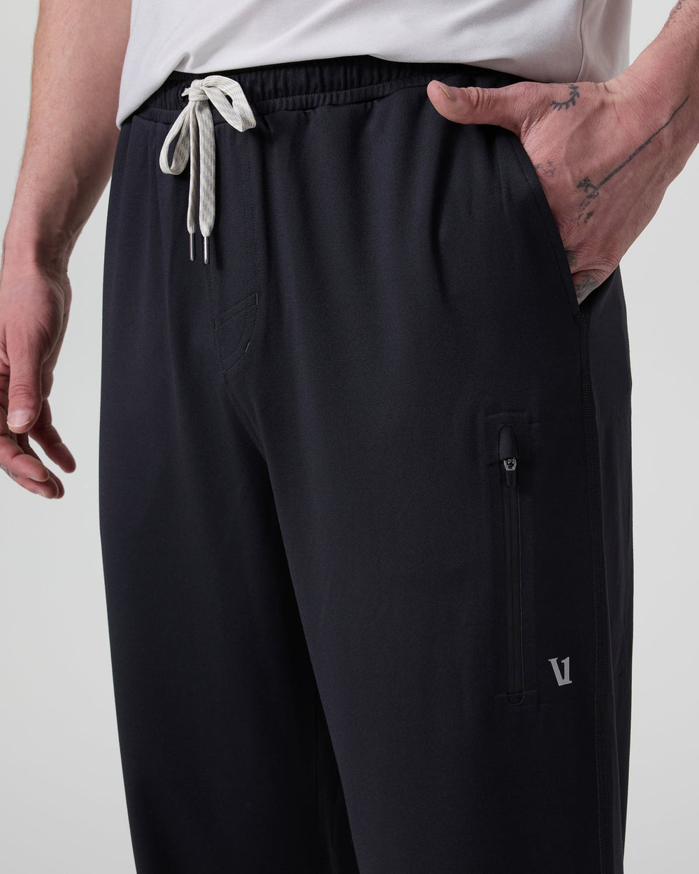 Vuori Sunday Performance Sweatpant Classic 28" Black