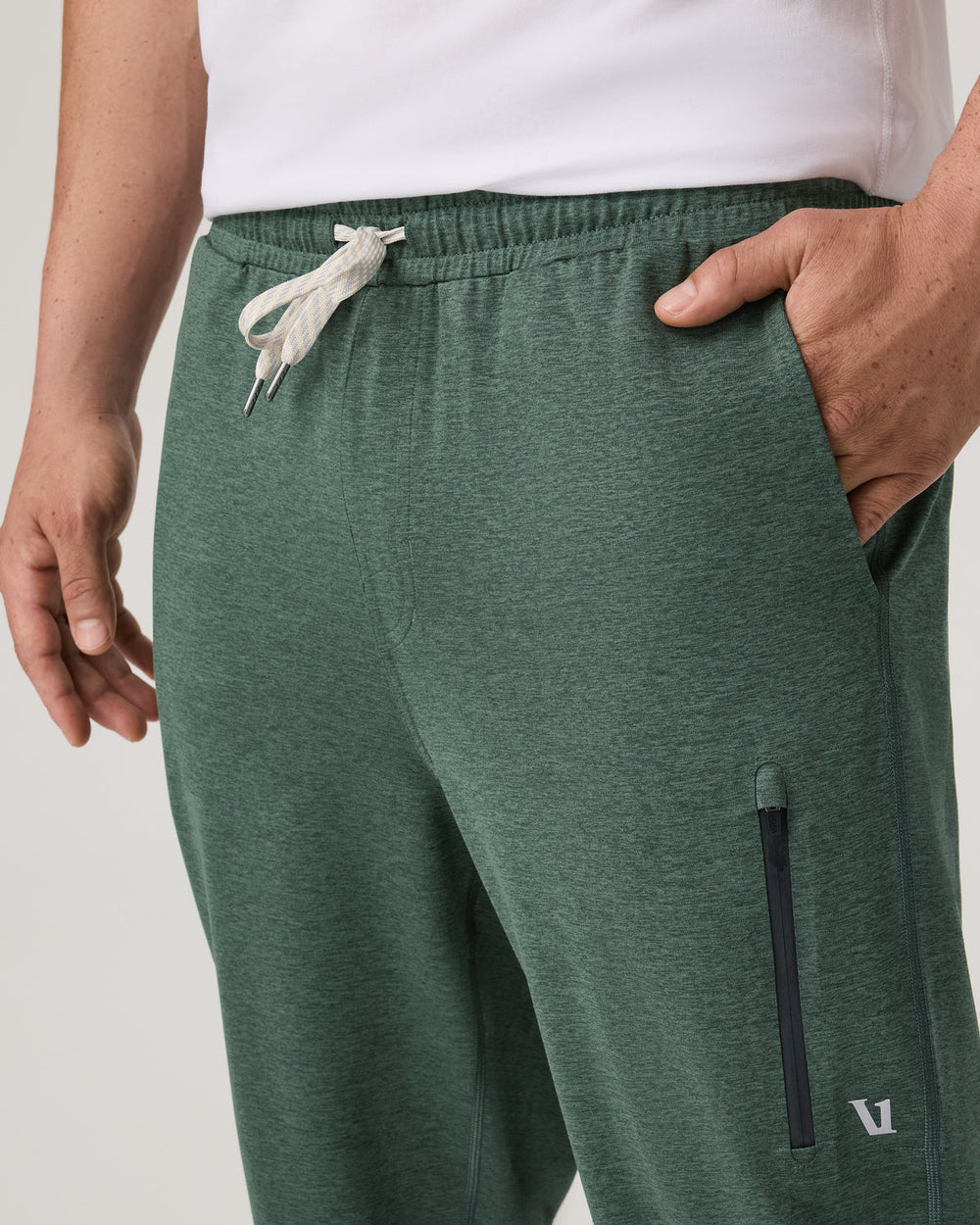 Vuori Sunday Performance Sweatpant 28" Men's Agate Green Pant