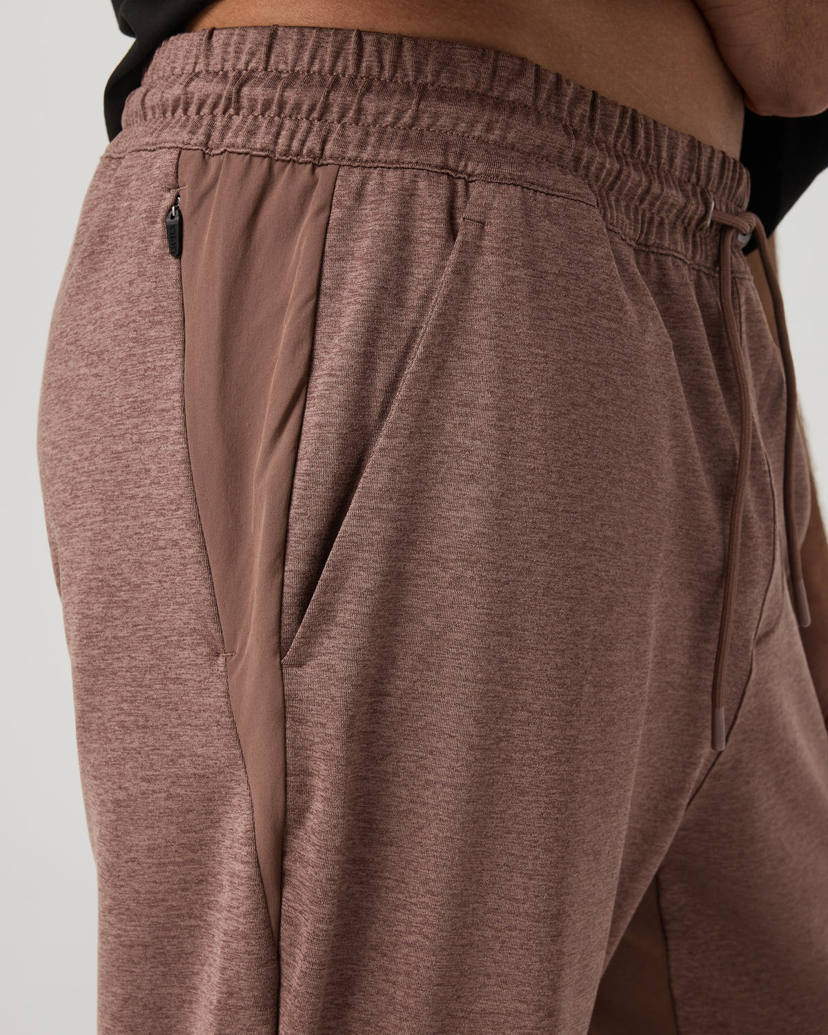 Vuori Men's Sunday Performance Track Pant 30" Sable Heather