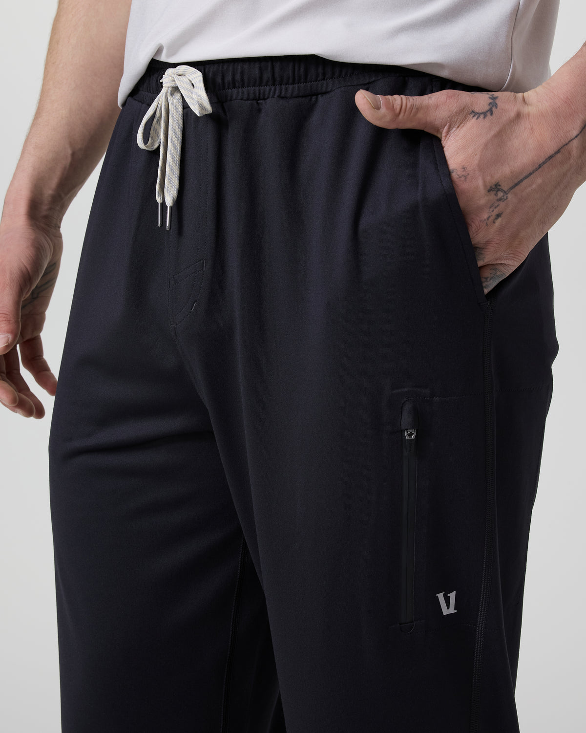 Vuori Sunday Performance Sweatpant Classic 30" Black
