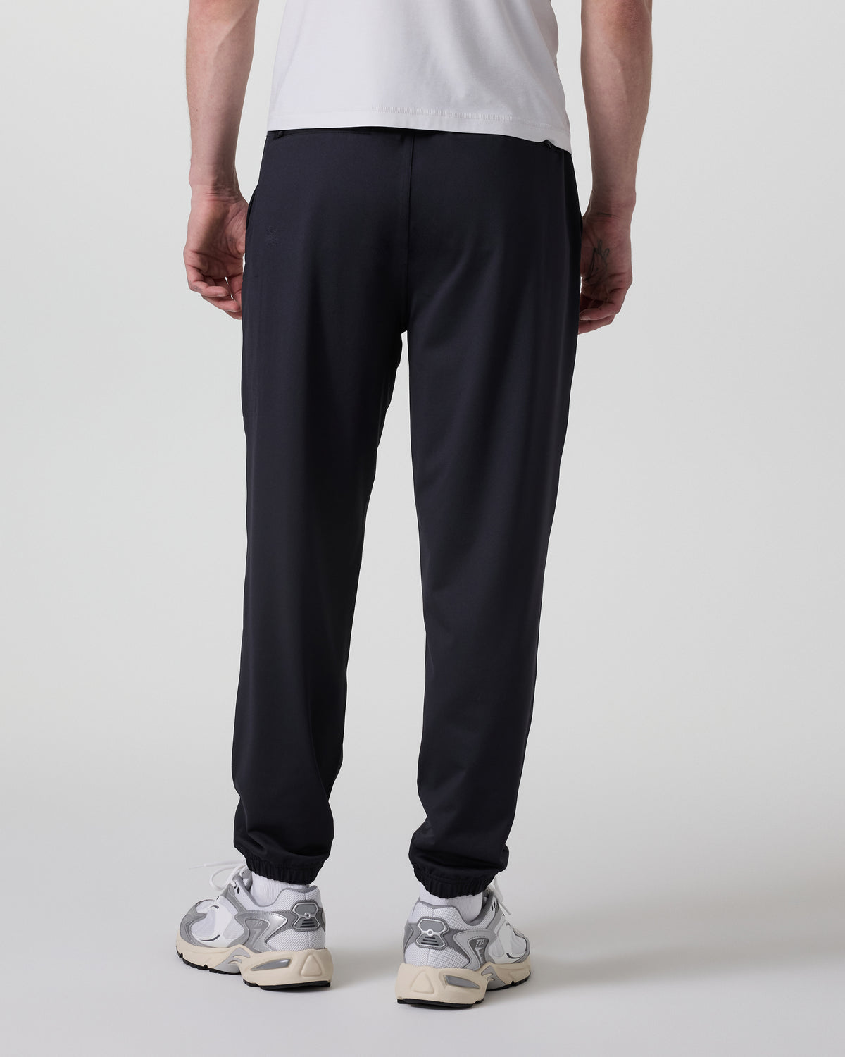 Vuori Sunday Performance Sweatpant Classic 30" Black