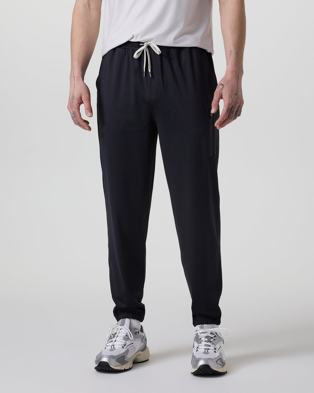 Vuori Sunday Performance Sweatpant Classic 30" Black