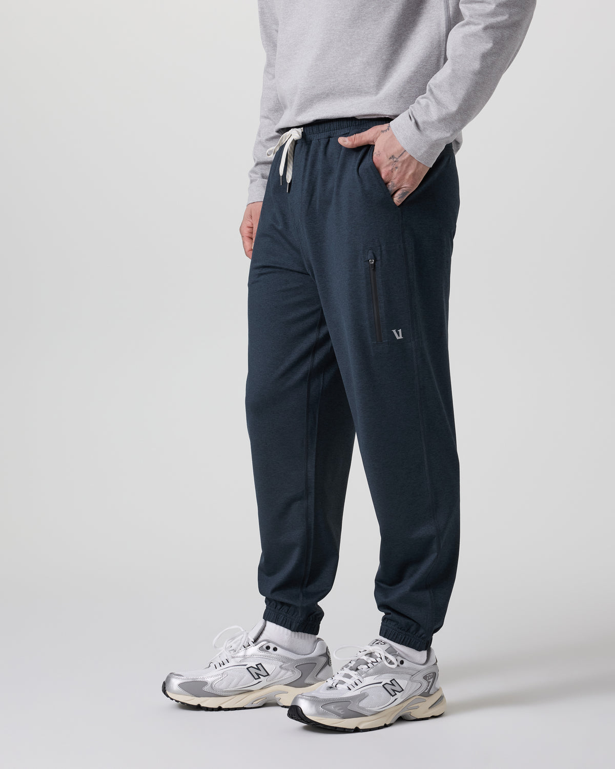 Vuori Sunday Performance Sweatpant Classic 30" Ink Heather