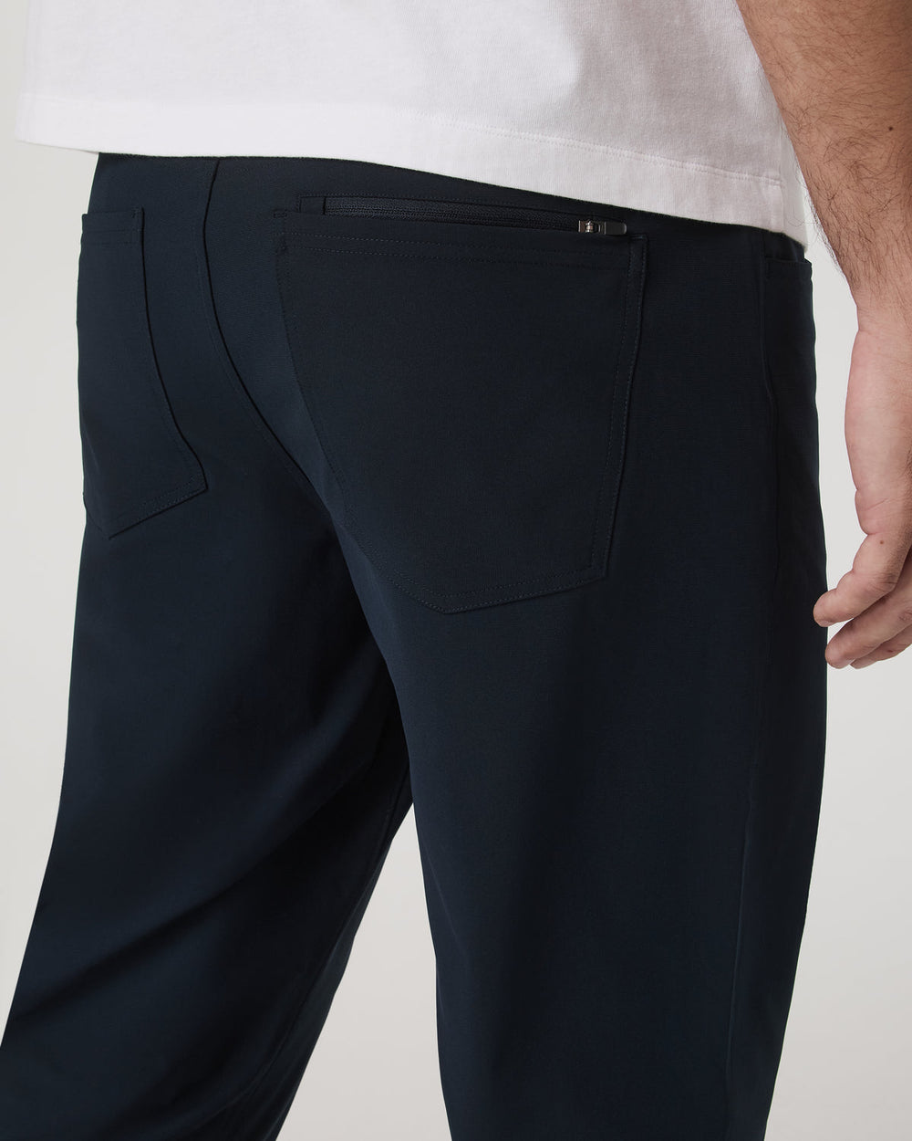 Vuori Meta Pant Classic Fit 34" Men's Ink 5-Pocket Pants