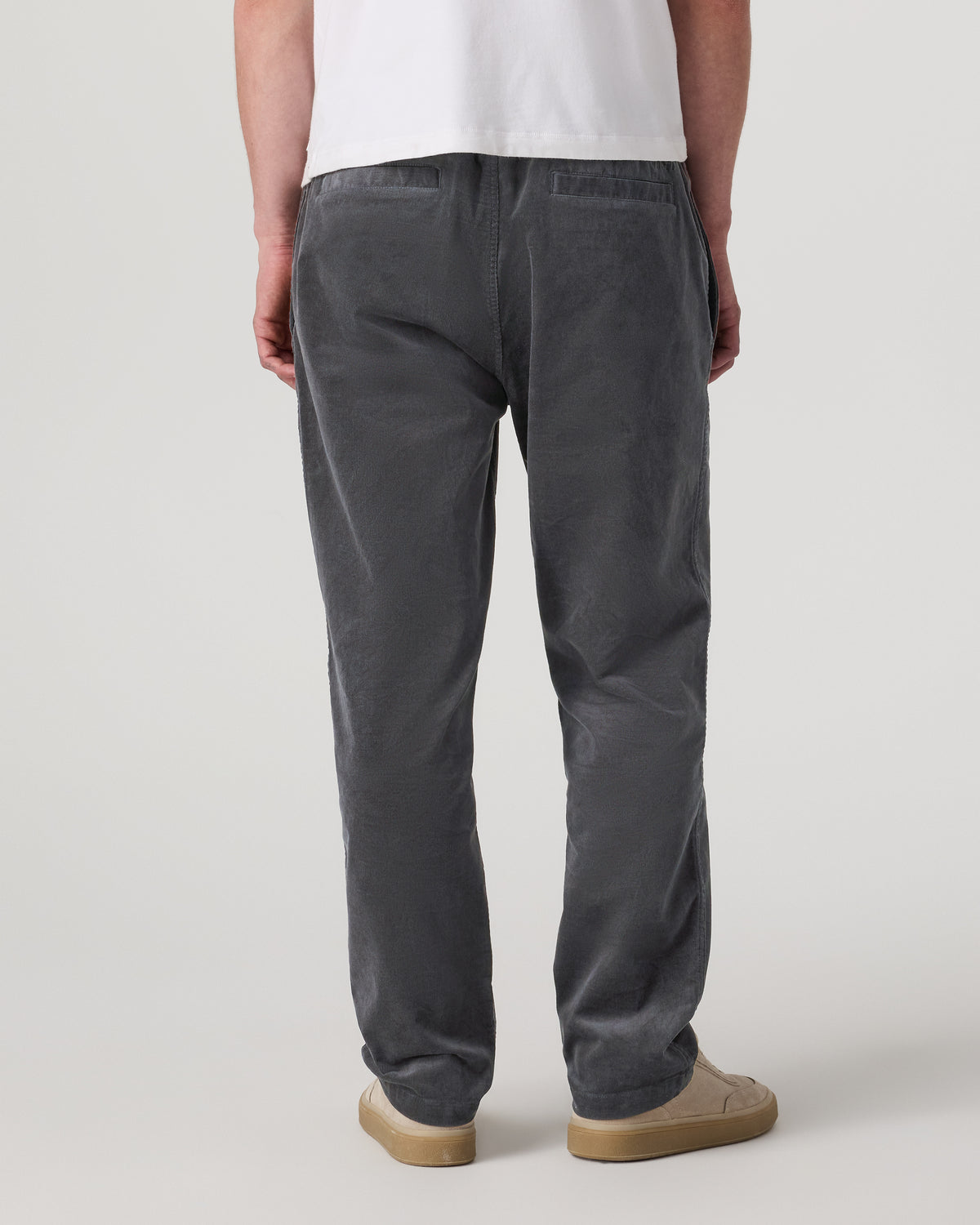Vuori Men's Optimist Elastic Waist Pant Classic Fit Charcoal