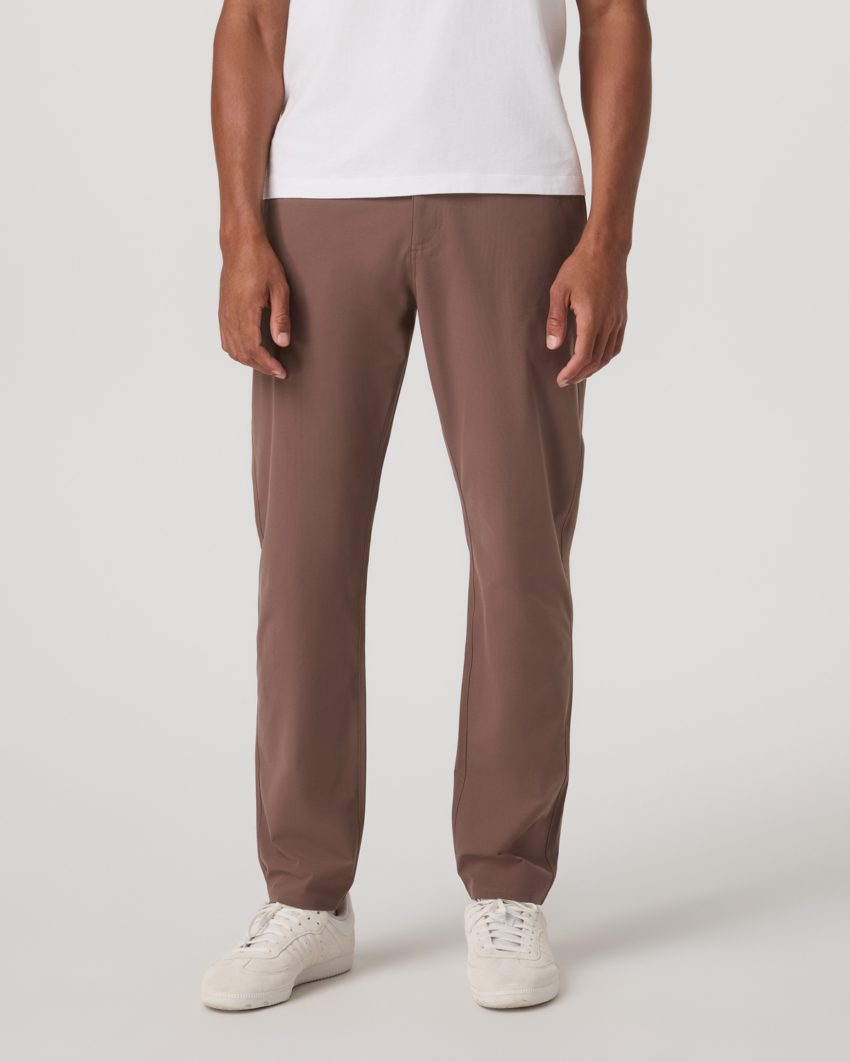 Vuori Meta Trouser Classic Fit 32" Men's Sable Tailored Pants