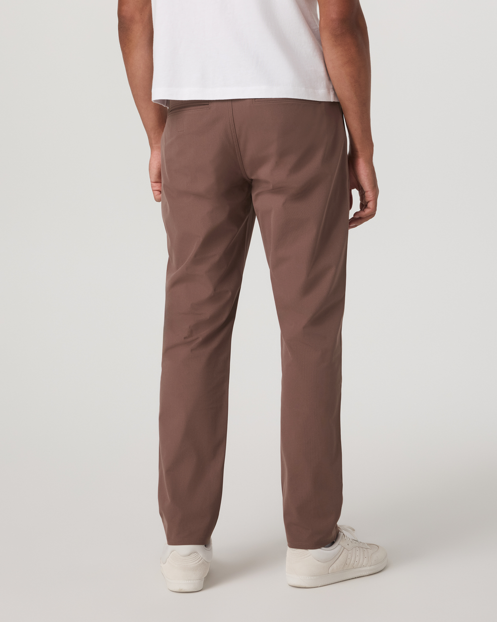 Vuori Meta Trouser Classic Fit 32" Men's Sable Tailored Pants