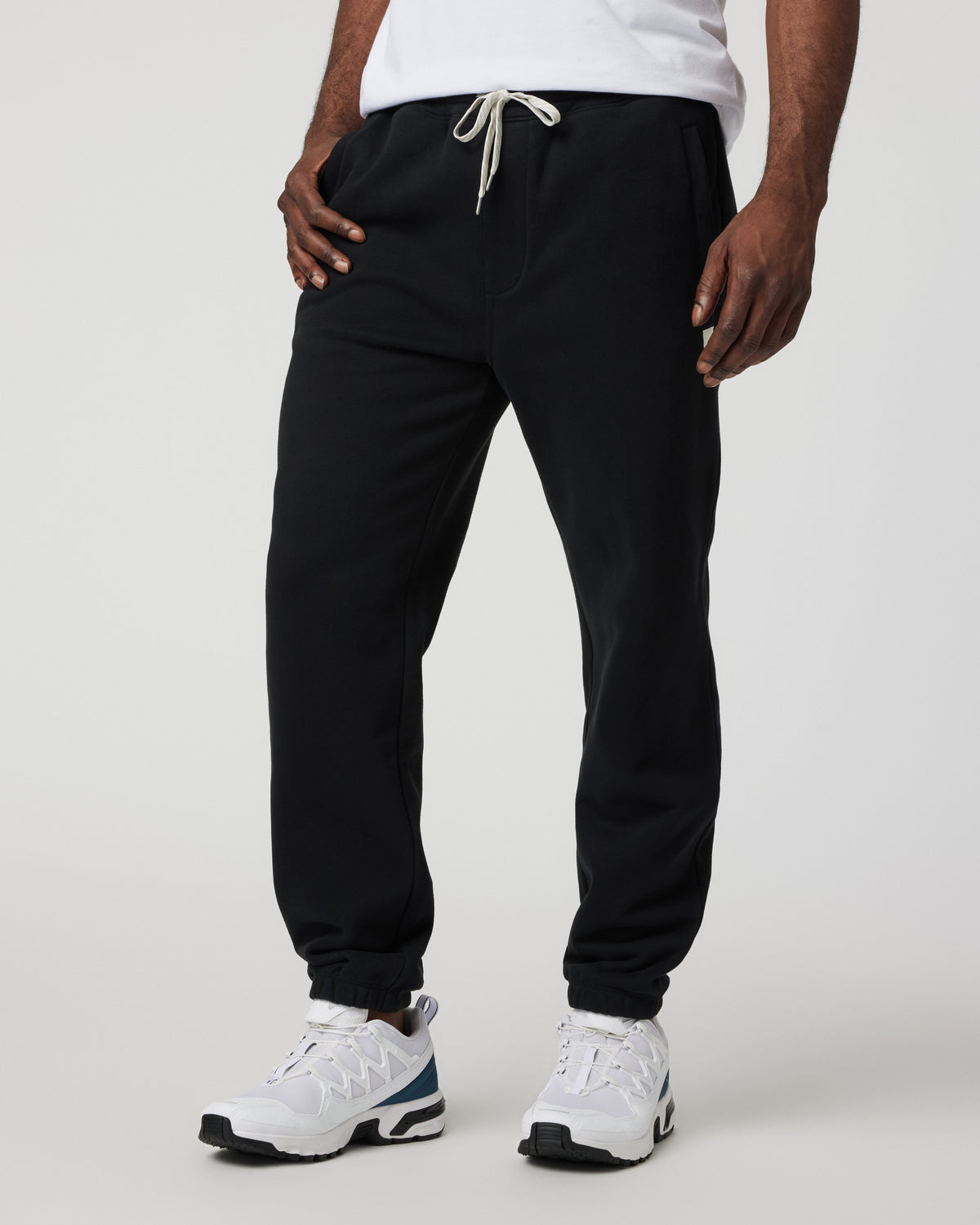 Vuori Seaside Sweatpant Men's Black Fleece Sweatpants