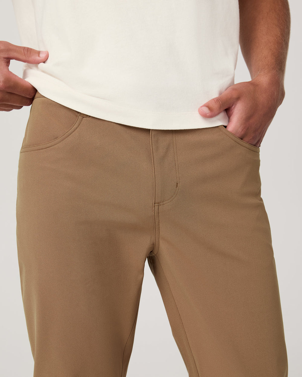 Vuori Meta Pant Athletic Slim Fit 32" Men's Pecan 5-Pocket Pant