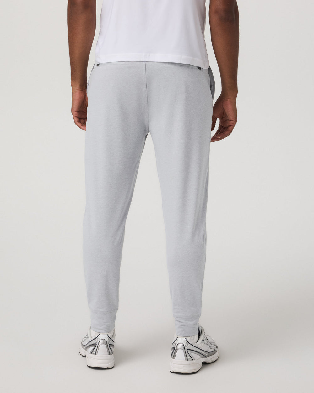Vuori Sunday Performance Jogger Platinum White Joggers