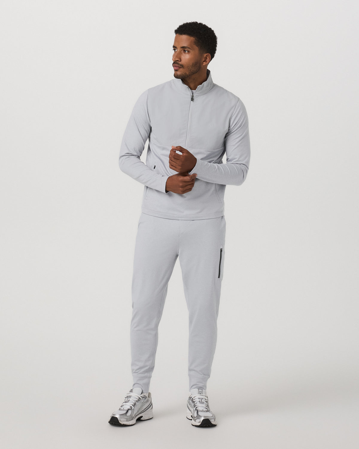 Vuori Sunday Performance Jogger Platinum White Joggers