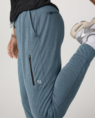 Vuori Men's Sunday Performance Jogger 28" Smoke Blue Heather