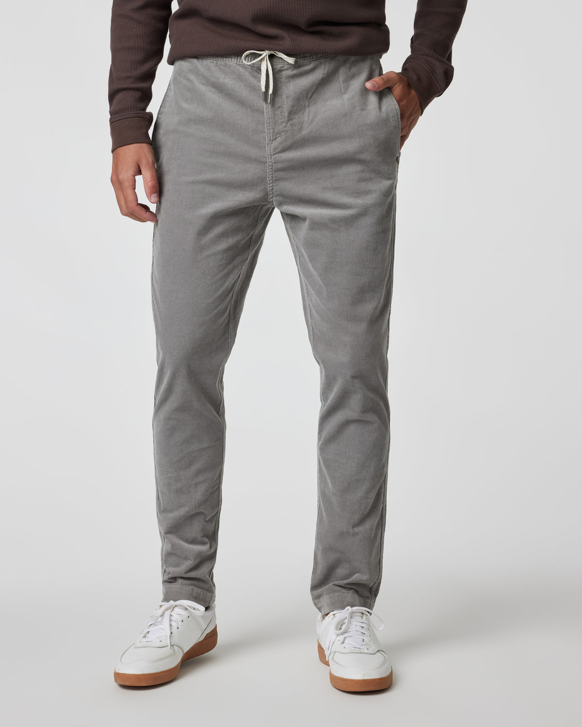 Vuori Optimist Pant Men's Shiitake Corduroy Pants