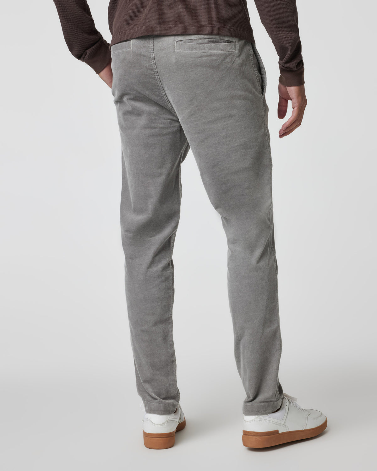 Vuori Optimist Pant Men's Shiitake Corduroy Pants