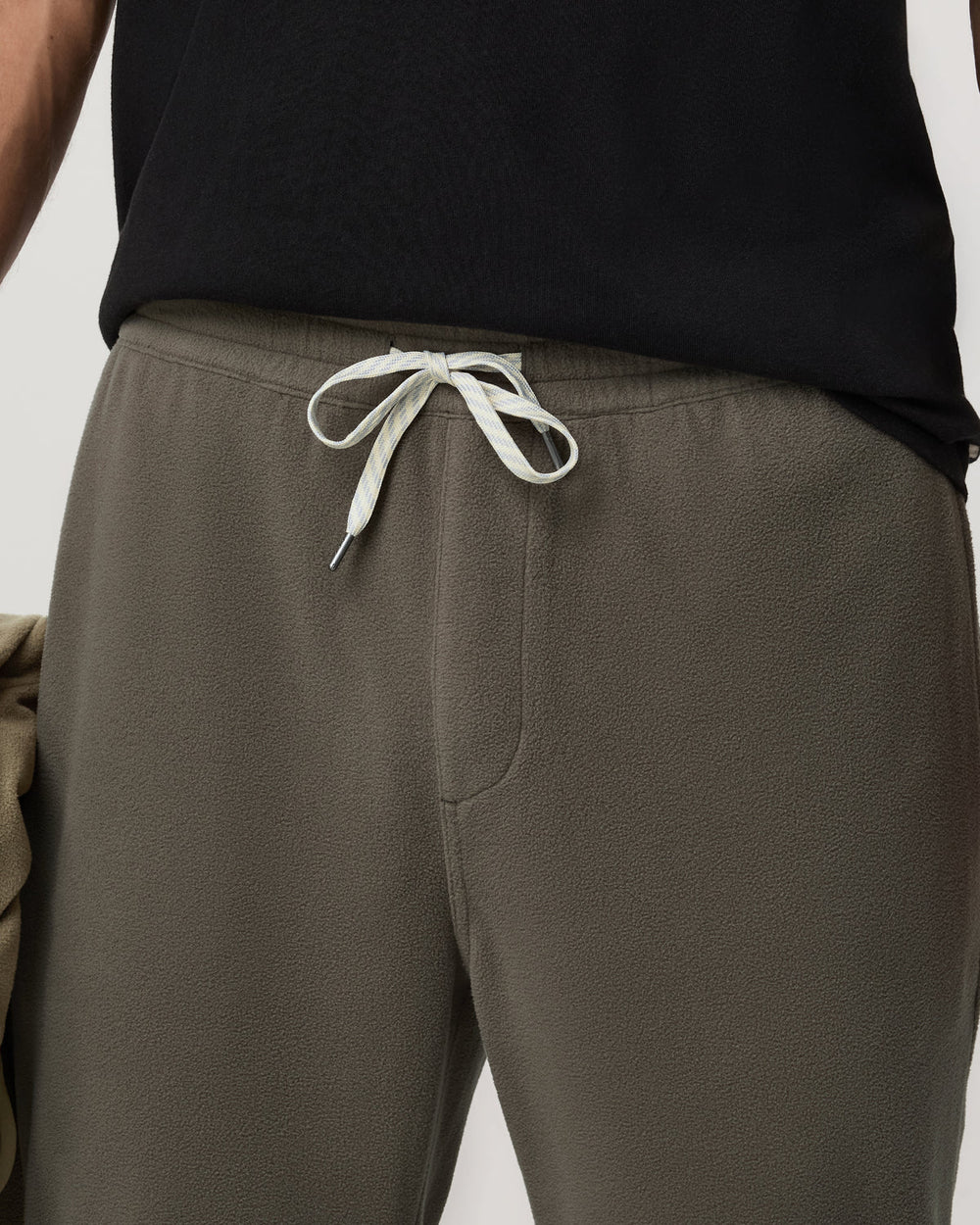 Vuori Aspen Sweatpant Men's Classic-Fit Sweats in Root