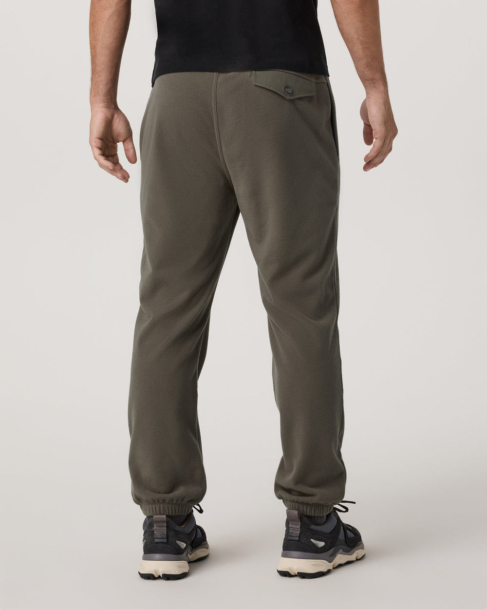 Vuori Aspen Sweatpant Men's Classic-Fit Sweats in Root