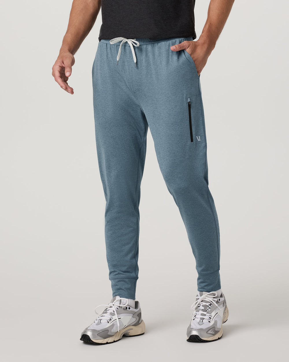 Vuori Men's Sunday Performance Jogger 30" Smoke Blue Heather