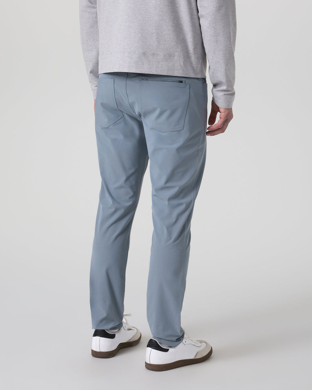Vuori Meta Pant Athletic Slim 30" Dusty Blue 5-Pocket Pants