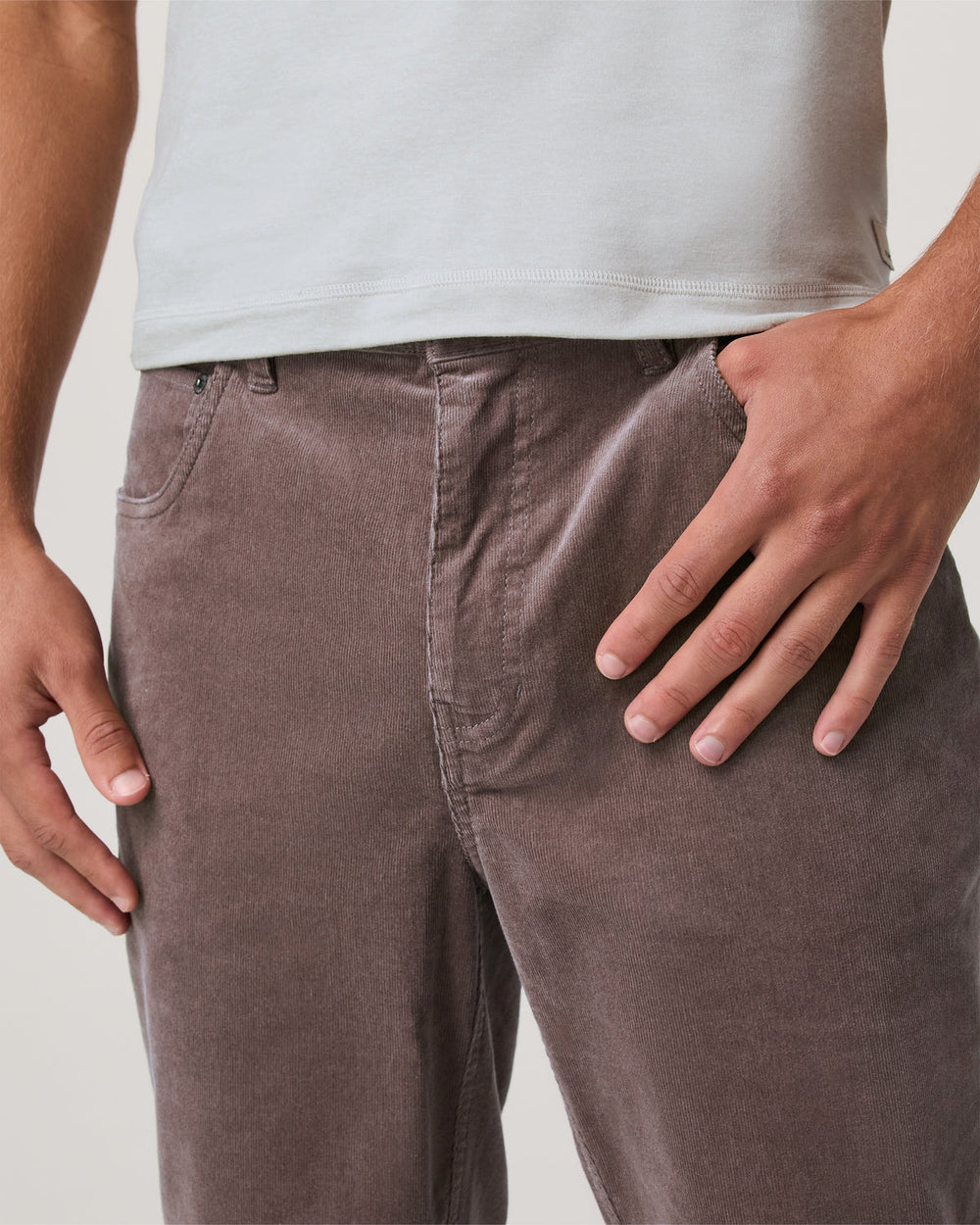 Vuori Optimist 5 Pocket Cord Pant Athletic Slim Fit Huckleberry