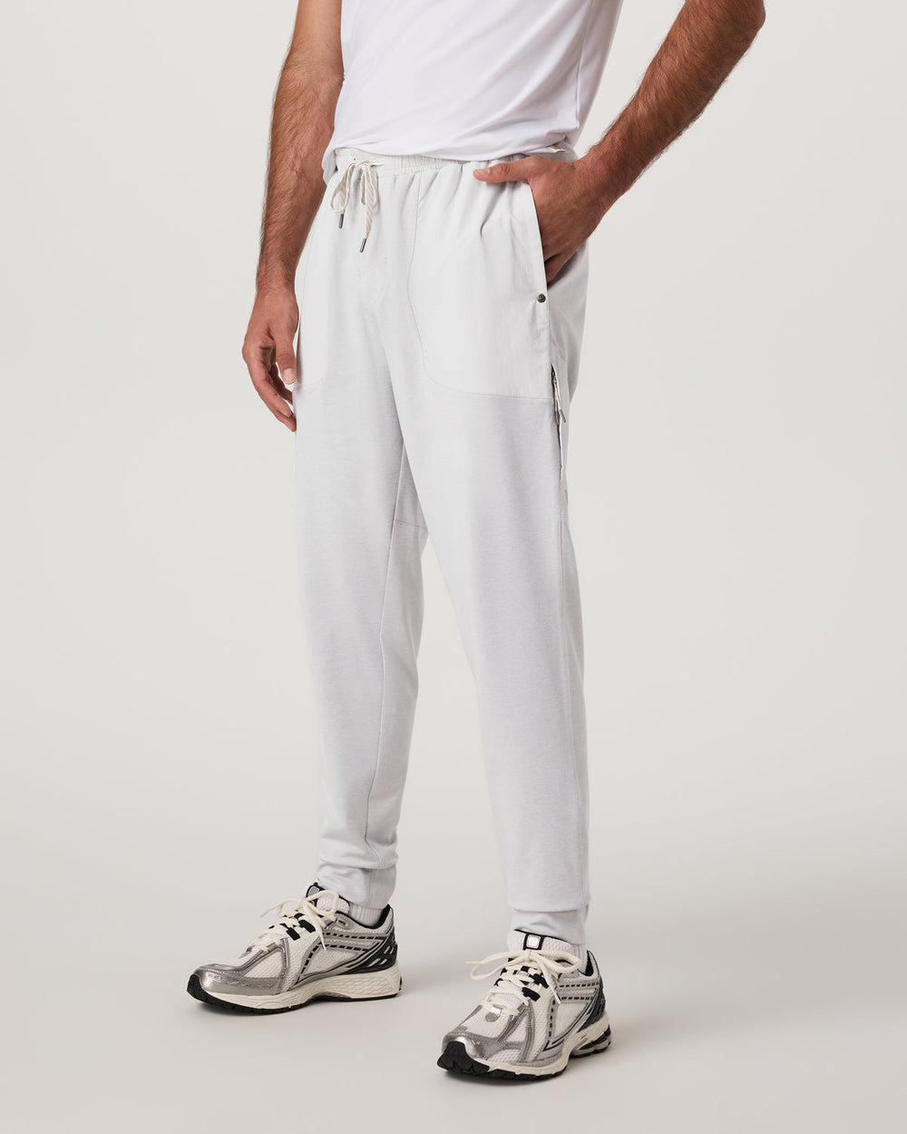 Vuori Sunday Mixed Media Jogger 28" Men's Frost Grey Joggers