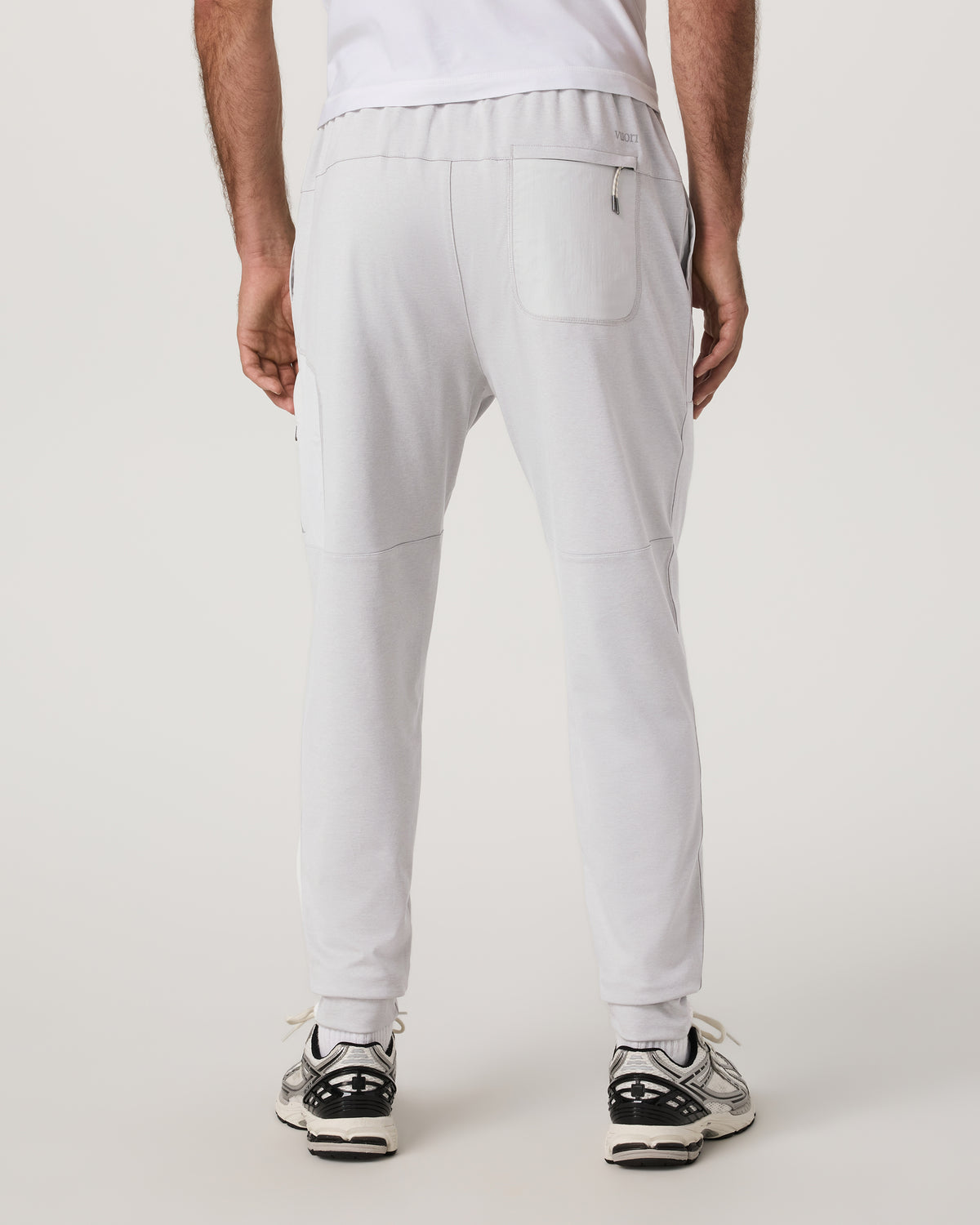 Vuori Sunday Mixed Media Jogger 28" Men's Frost Grey Joggers
