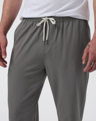 Vuori Kore Jogger Warm Grey Workout Joggers