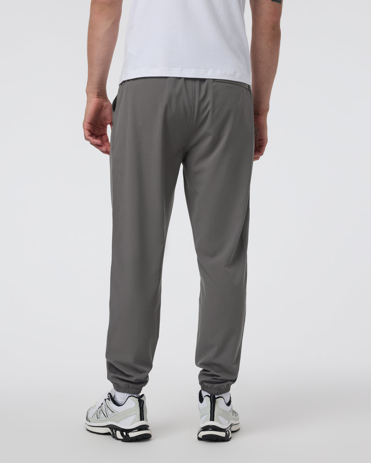 Vuori Kore Jogger Warm Grey Workout Joggers