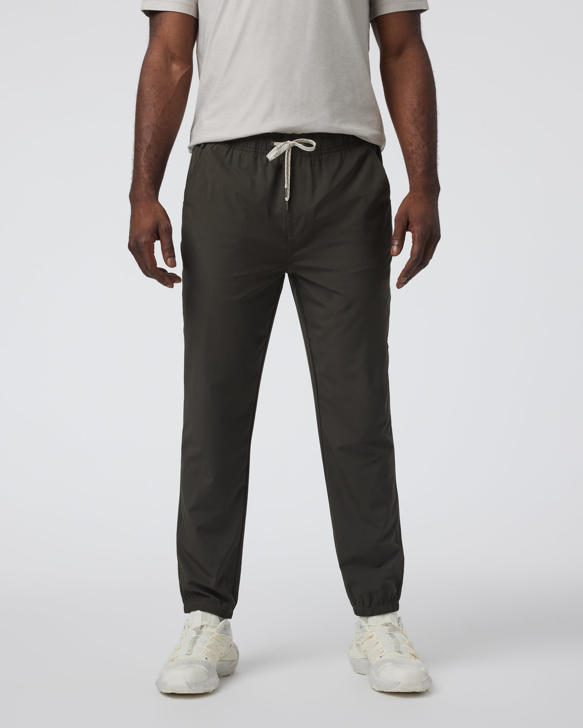 Vuori Kore Jogger Men's Dark Oregano Workout Joggers
