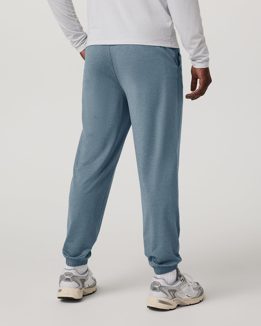 Vuori Sunday Performance Sweatpant 28" Men's Smoke Blue Pant