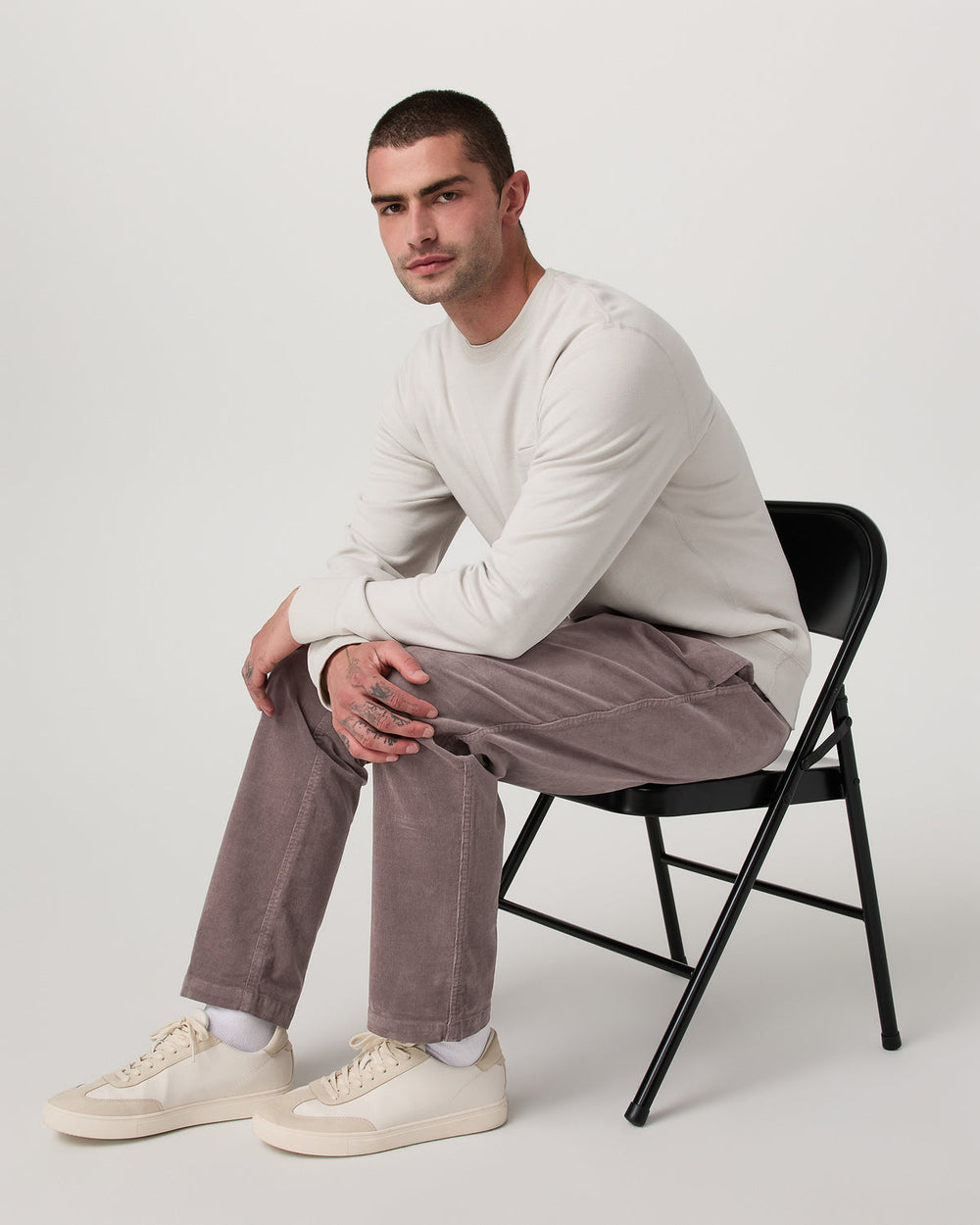Vuori Men's Optimist Elastic Waist Pant Classic Fit Huckleberry