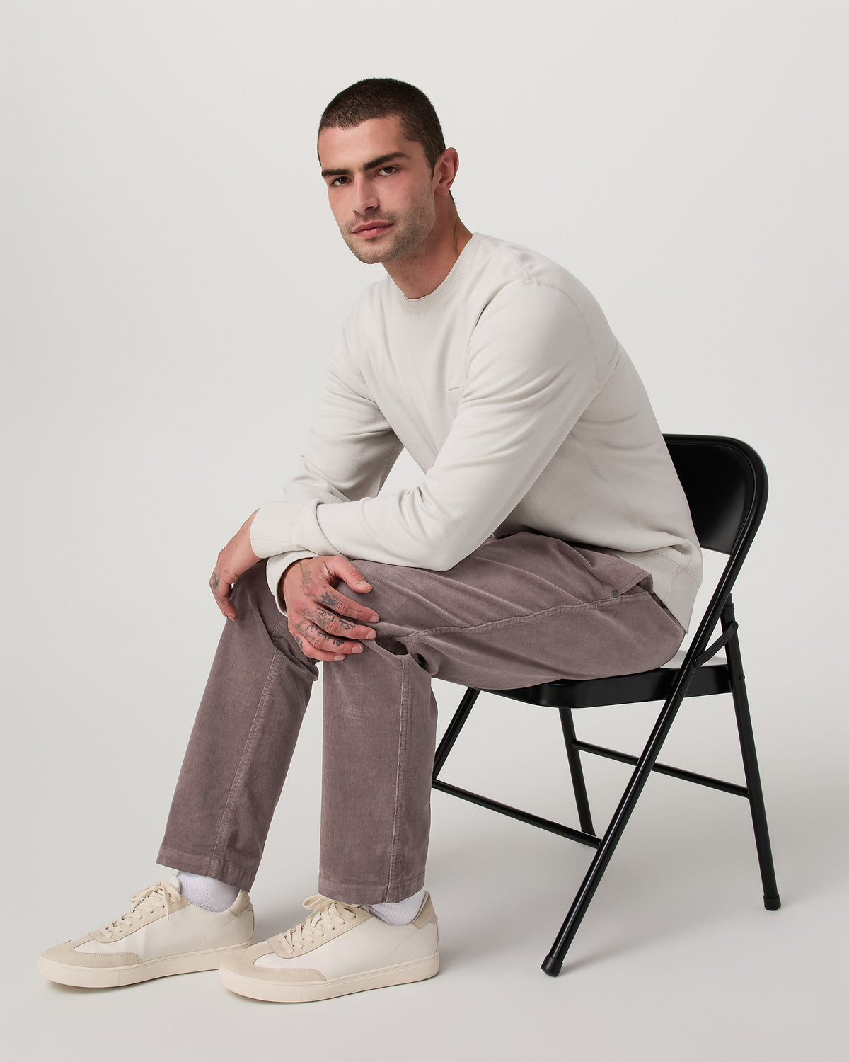 Vuori Men's Optimist Elastic Waist Pant Classic Fit Huckleberry