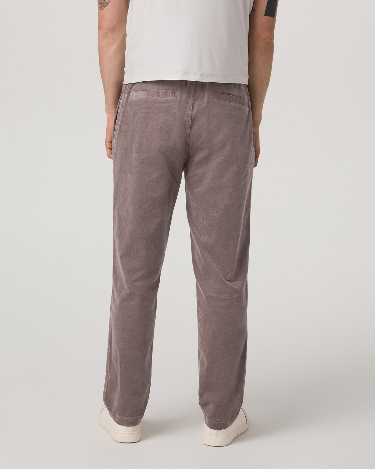 Vuori Men's Optimist Elastic Waist Pant Classic Fit Huckleberry