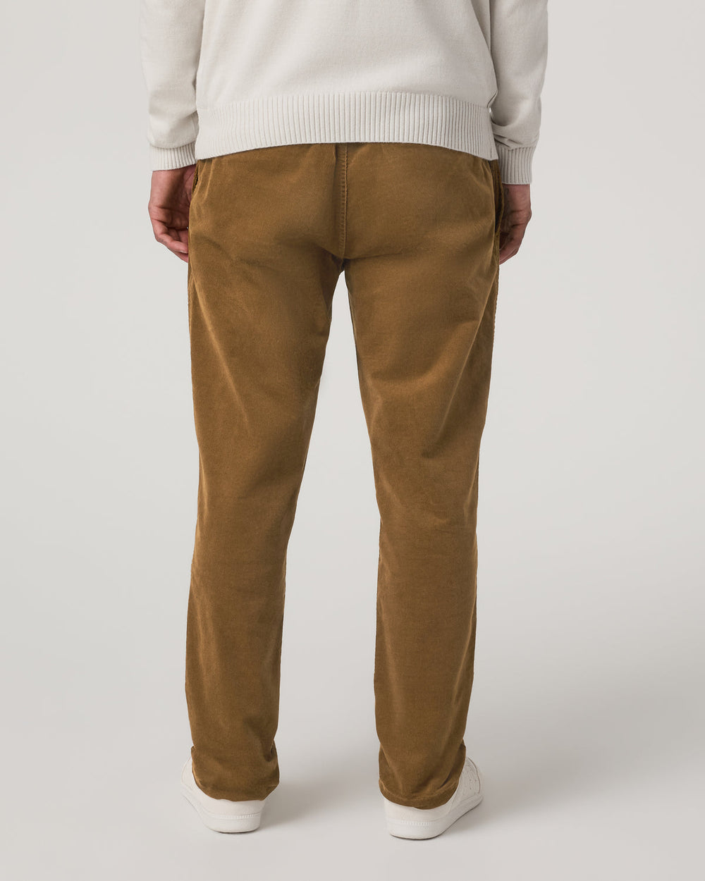 Vuori Optimist Elastic Waist Pant Classic Fit Men's Rum Pants