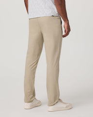 Vuori Men's Cascade Tech Chino Athletic Slim Fit 32" Trench
