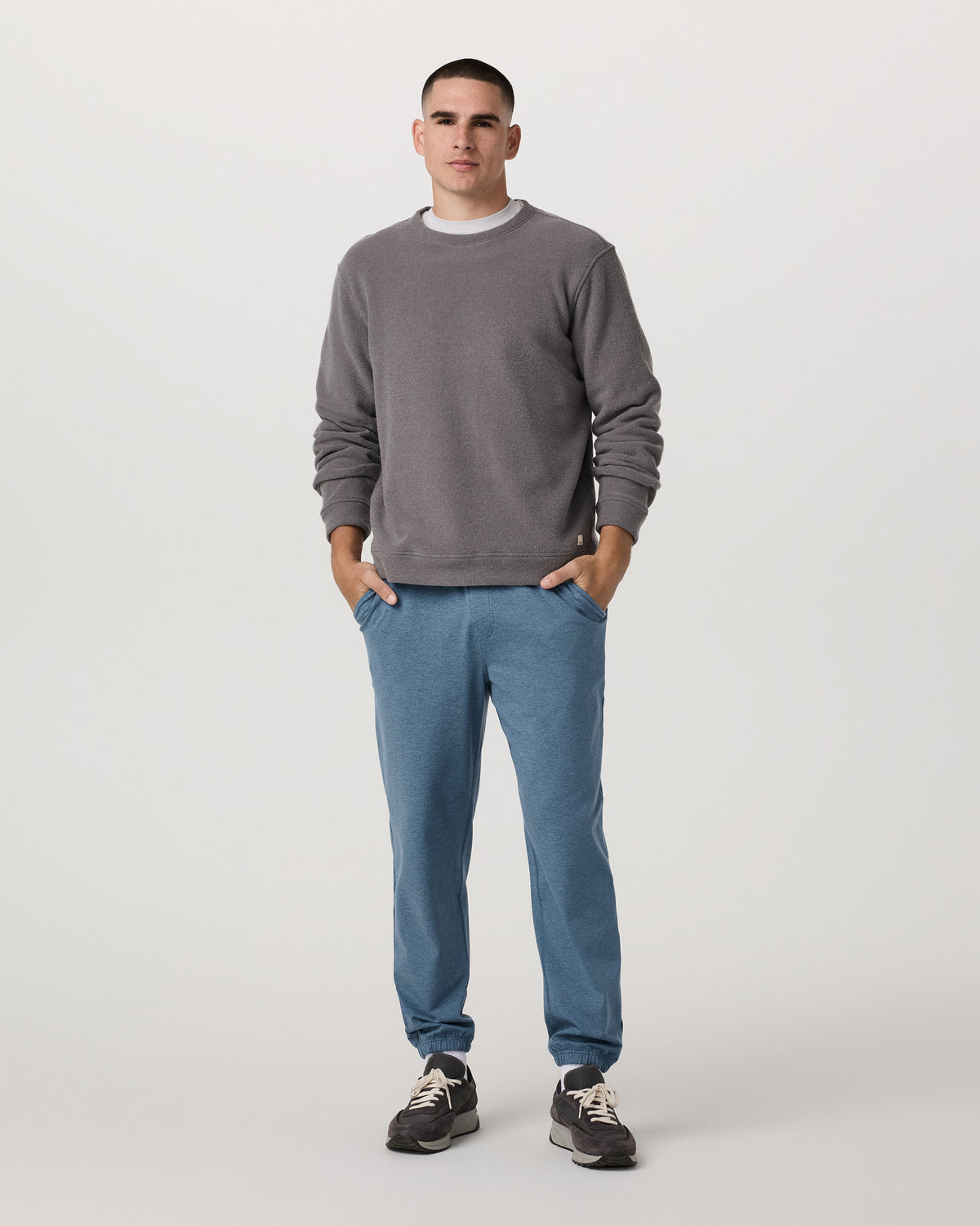 Vuori Men's Coronado Sweatpant 28" Pool Blue Heather