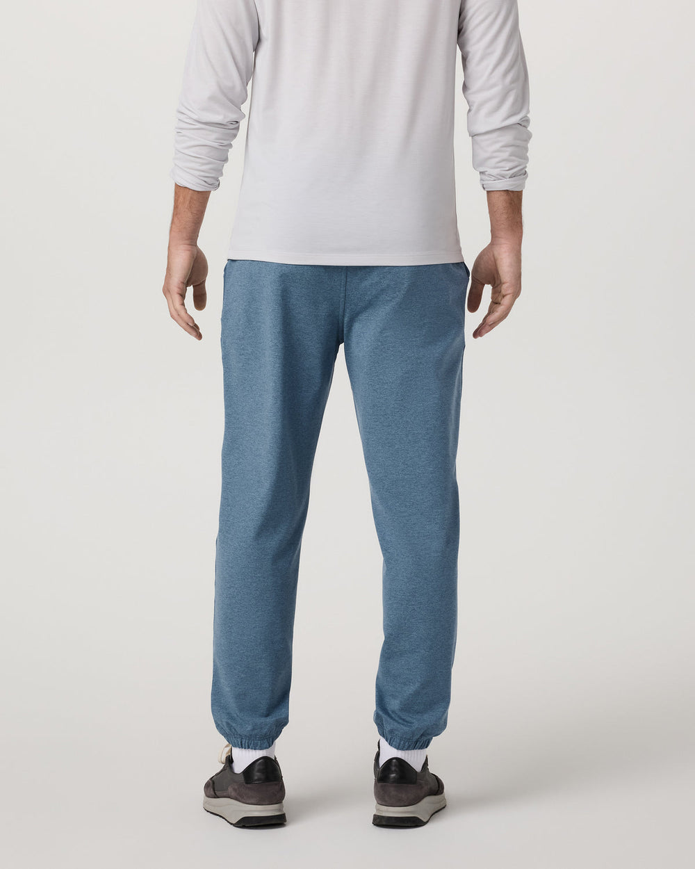 Vuori Men's Coronado Sweatpant 28" Pool Blue Heather