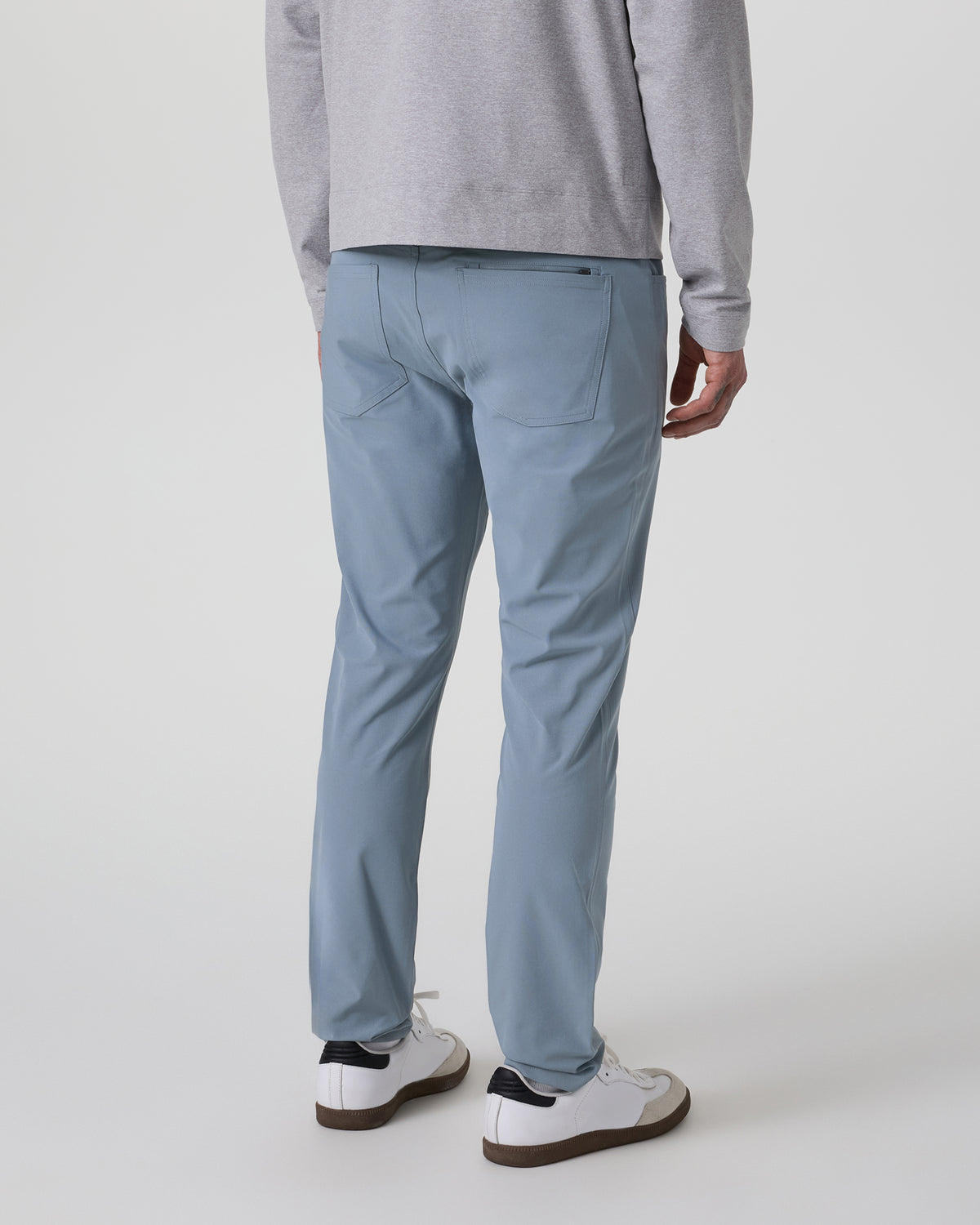 Vuori Meta Pant Athletic Slim 34" Dusty Blue
