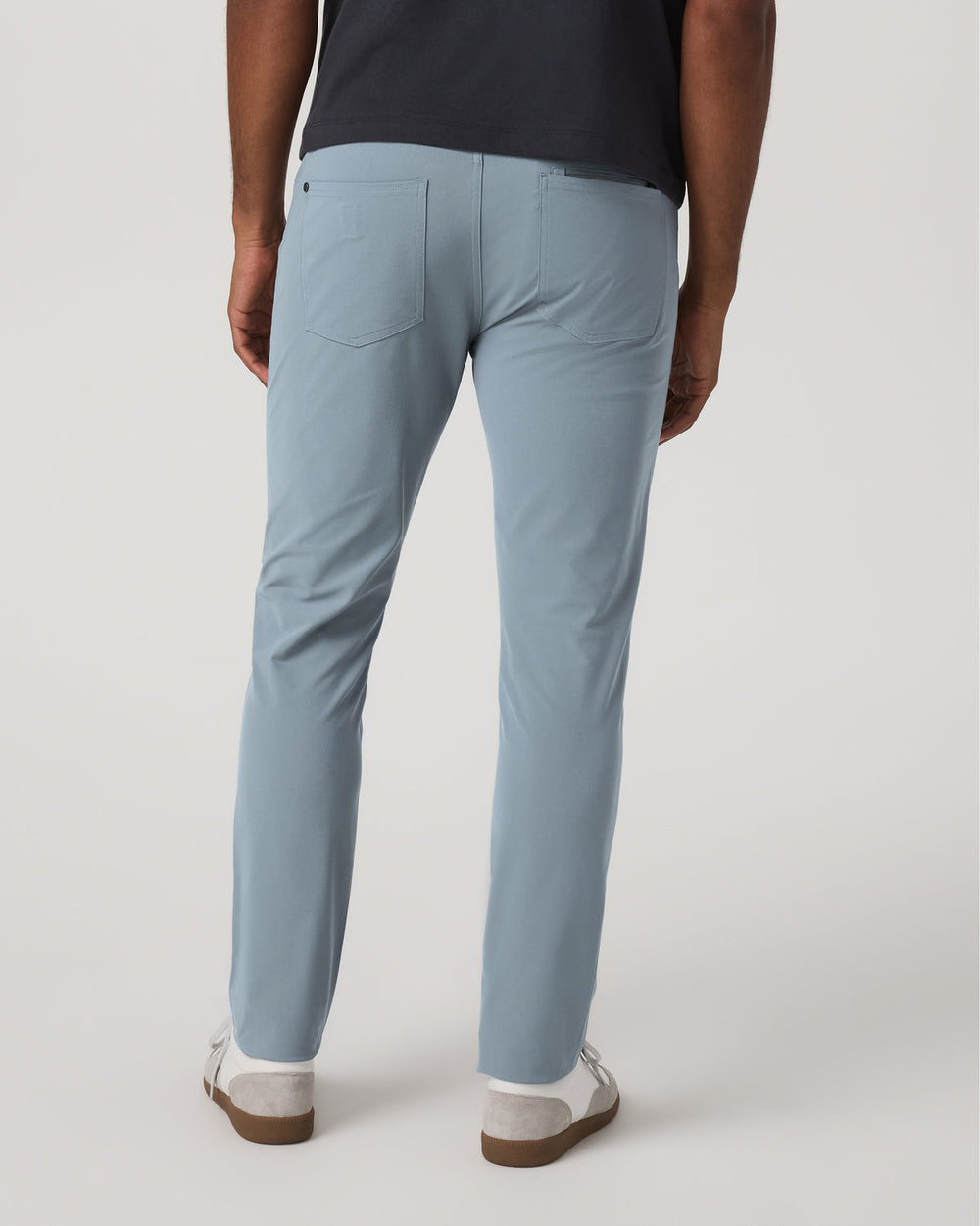 Vuori Meta Pant Athletic Slim 32" Dusty Blue 5-Pocket Pants