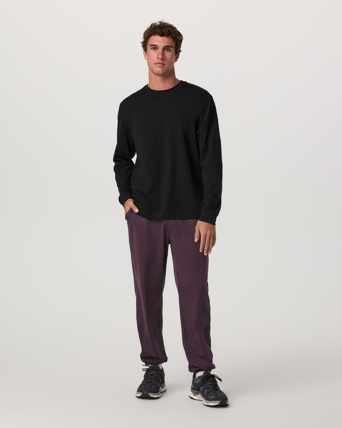 Vuori Men's Coronado Sweatpant 30" Raisin Heather