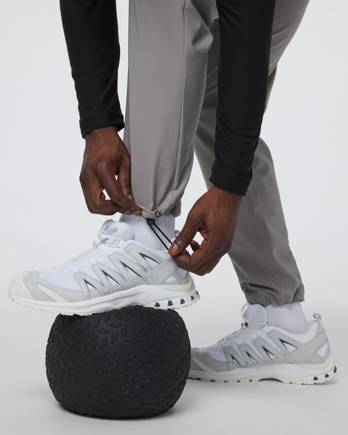 Vuori Train Tech Pant Men's Shiitake Training Pants