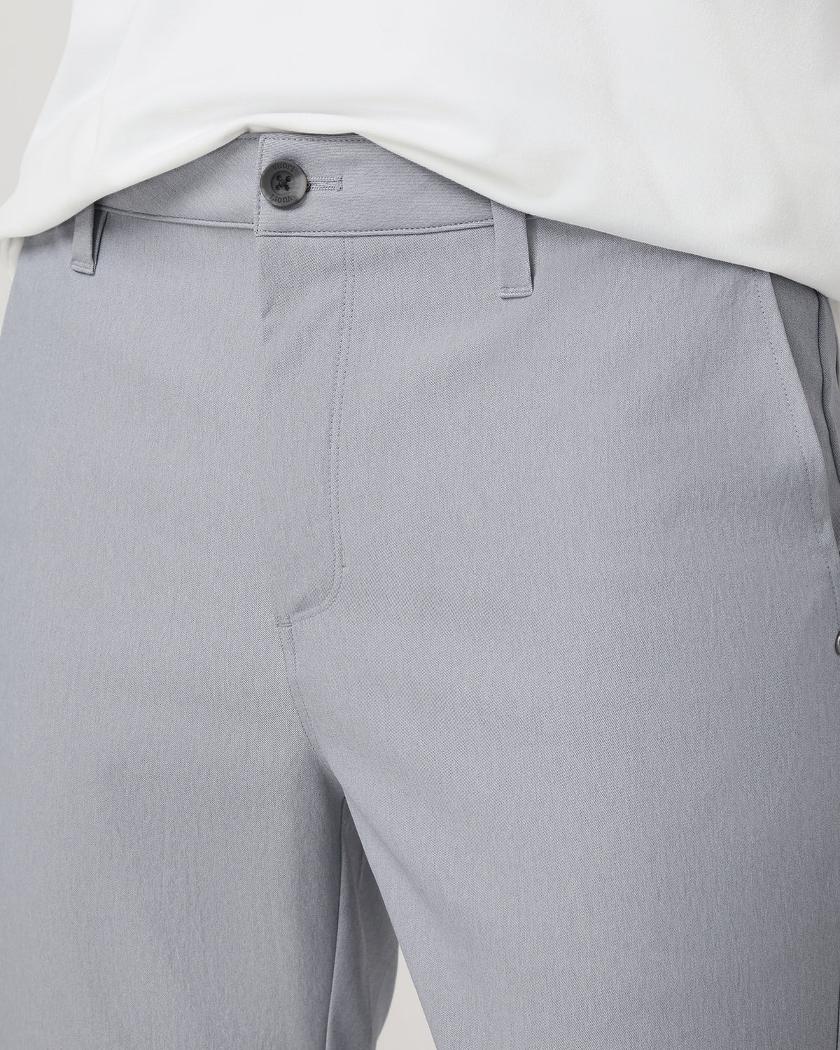 Vuori Cascade Tech Chino Athletic Slim Fit 32" Heather Grey