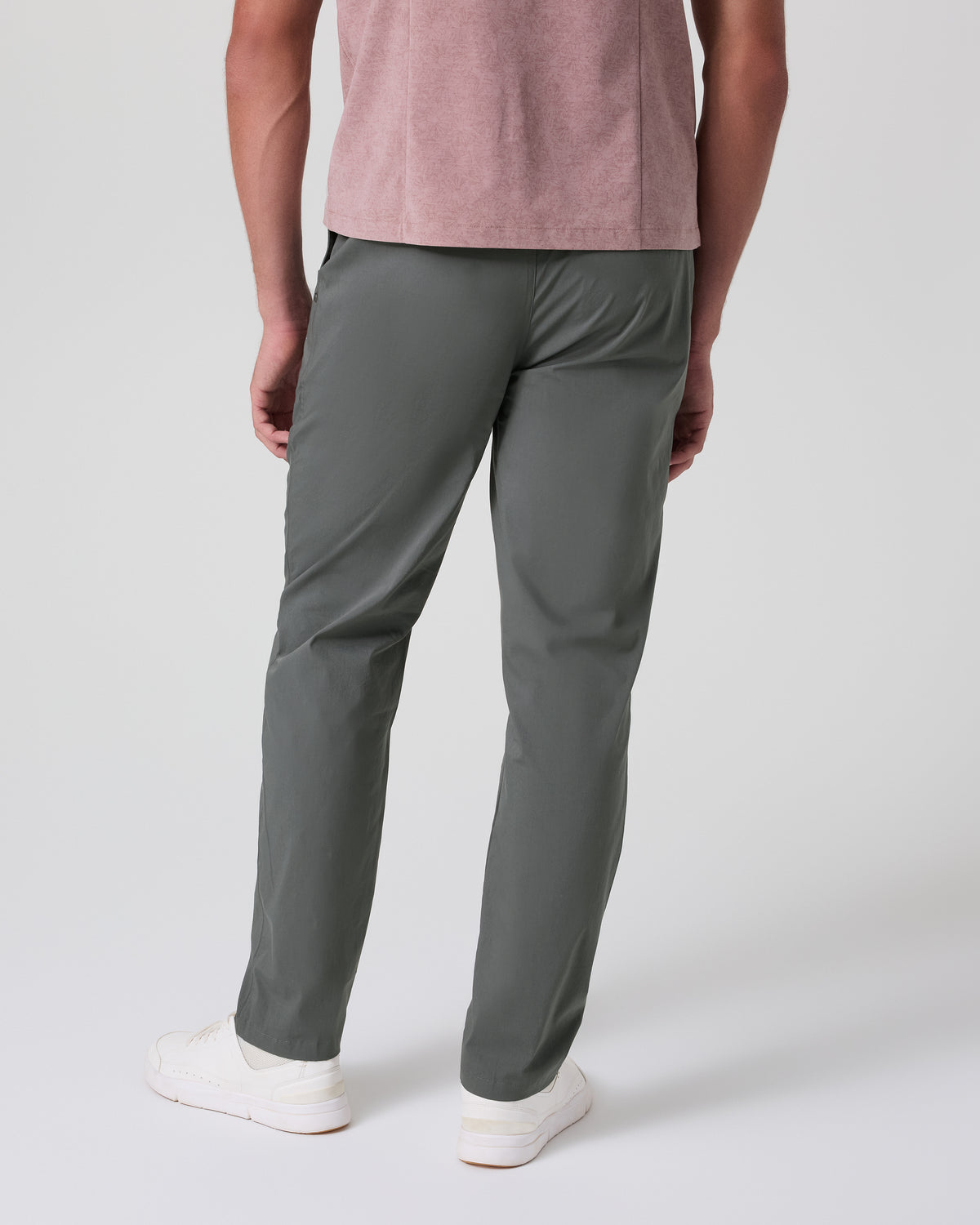 Vuori Kore Everyday Pant Lined Classic Fit 30" Dark Pewter